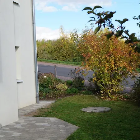 Charmante Mit Eigenem Garten In Der Naehe Wuerzburg Apartment *