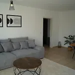 Apartamento Charmante Mit Eigenem Garten In Der Nähe Würzburg *