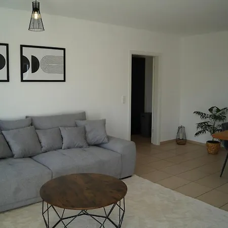 Apartment Charmante Mit Eigenem Garten In Der Nähe Würzburg *