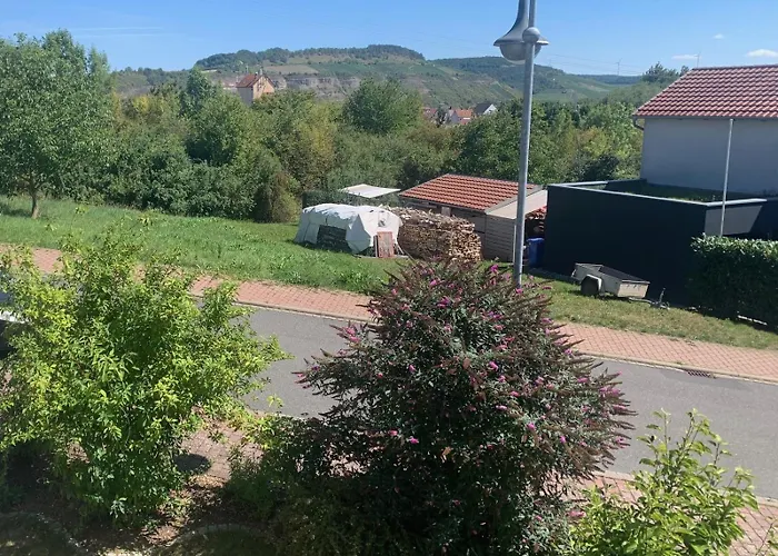Charmante Mit Eigenem Garten In Der Naehe Wuerzburg Daire